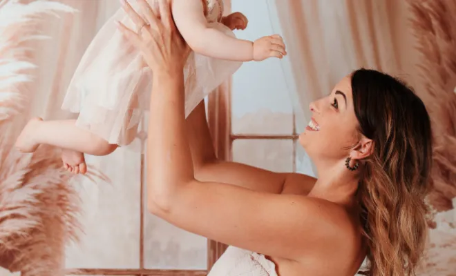 Photographe à Besançon shooting famille en studio