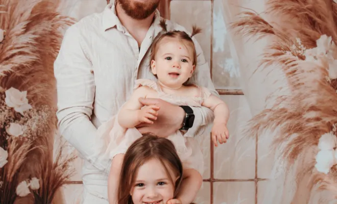 Photographe à Besançon shooting famille en studio