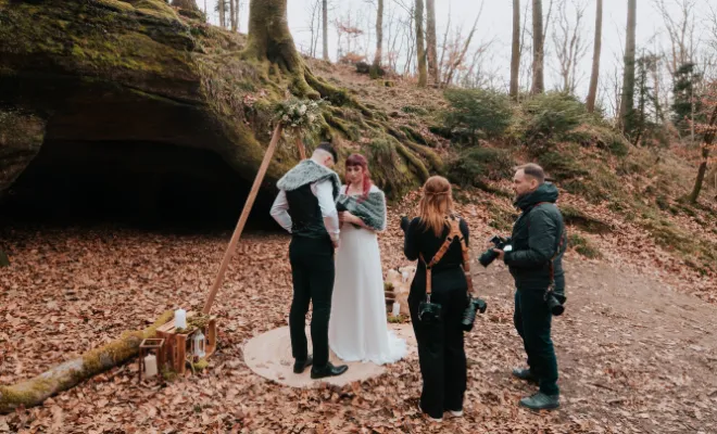Photographe mariage à Besançon : duo photographe et vidéaste