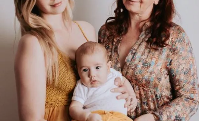 Bébé en famille, Besançon, TAILS PHOTOGRAPHIE