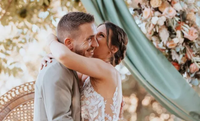 Photographe de mariage cérémonie laïque en Franche-Comté, Besançon, TAILS PHOTOGRAPHIE