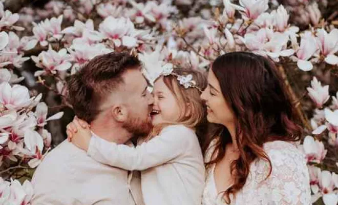 Photographe pour séance photo en famille fleurie à Besançon, Besançon, TAILS PHOTOGRAPHIE