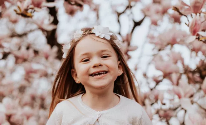 Photographe pour séance photo en famille fleurie à Besançon, Besançon, TAILS PHOTOGRAPHIE