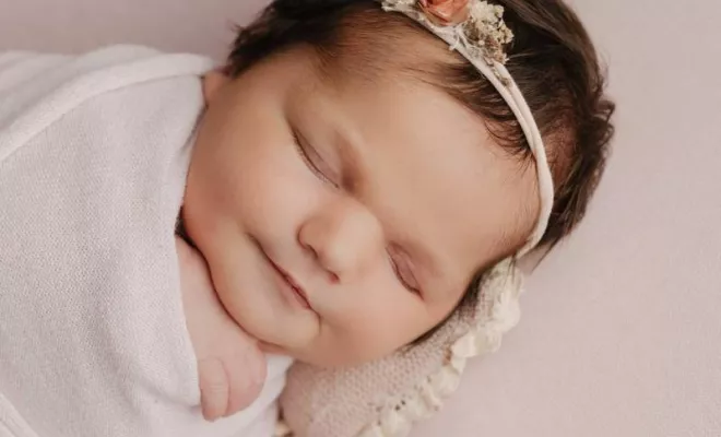 Photographe pour séance photo naissance à Besançon , Besançon, TAILS PHOTOGRAPHIE