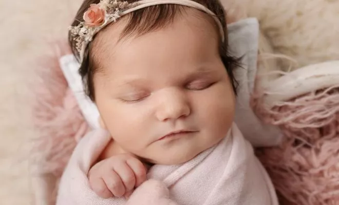 Photographe pour séance photo naissance à Besançon , Besançon, TAILS PHOTOGRAPHIE