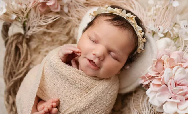 Photographe pour séance photo naissance à Besançon , Besançon, TAILS PHOTOGRAPHIE