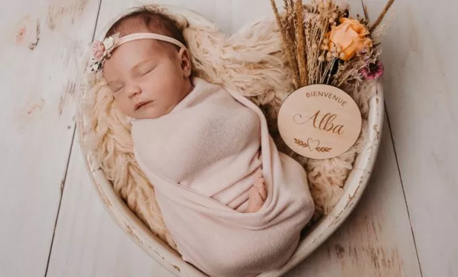 Photographe pour shooting bébé en studio à Besançon , Besançon, TAILS PHOTOGRAPHIE