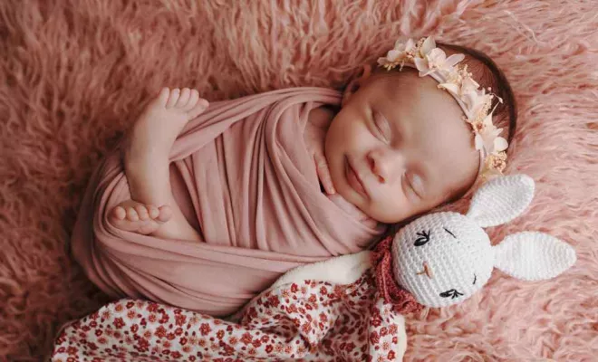 Photographe pour shooting naissance rose en studio à Besançon, Besançon, TAILS PHOTOGRAPHIE