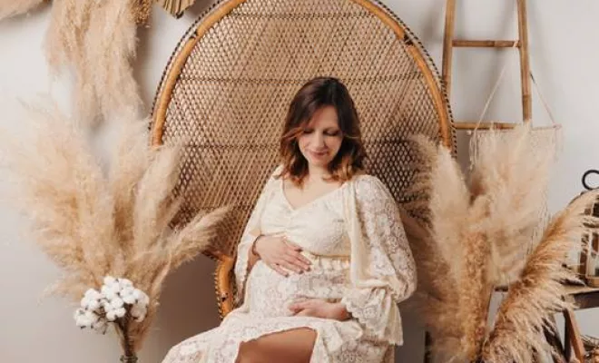  Photographe professionnelle shooting photo grossesse bohème en studio à Besançon, Besançon, TAILS PHOTOGRAPHIE