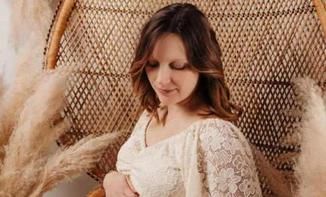  Photographe professionnelle shooting photo grossesse bohème en studio à Besançon, Besançon, TAILS PHOTOGRAPHIE