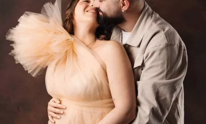 Photographe shooting grossesse en couple à Besançon, Besançon, TAILS PHOTOGRAPHIE