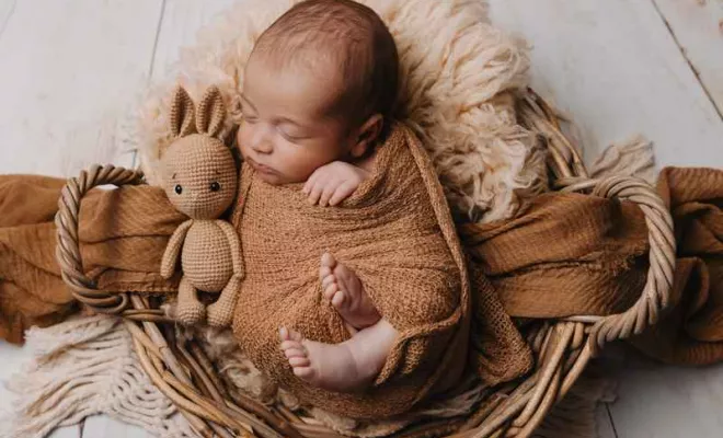 Portrait naissance bébé, Besançon, TAILS PHOTOGRAPHIE