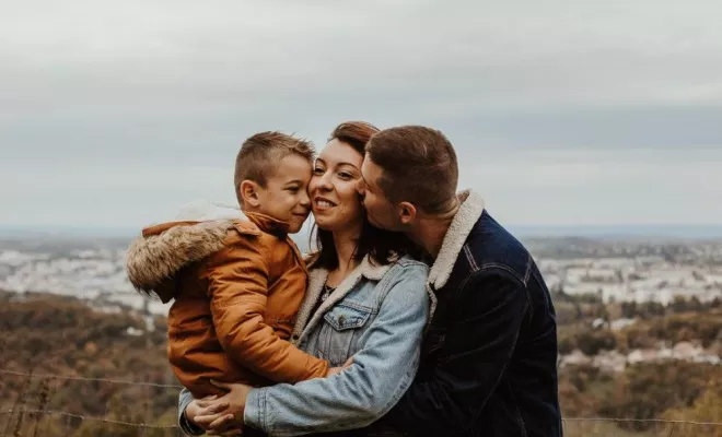 Séance photo automnale en famille à Besançon, Besançon, TAILS PHOTOGRAPHIE