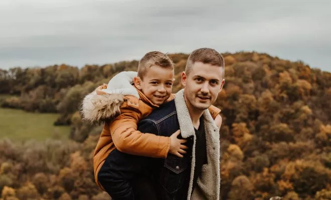 Séance photo automnale en famille à Besançon, Besançon, TAILS PHOTOGRAPHIE