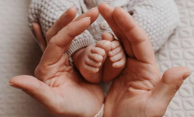 Séance photo bébé en famille à Besançon, Besançon, TAILS PHOTOGRAPHIE