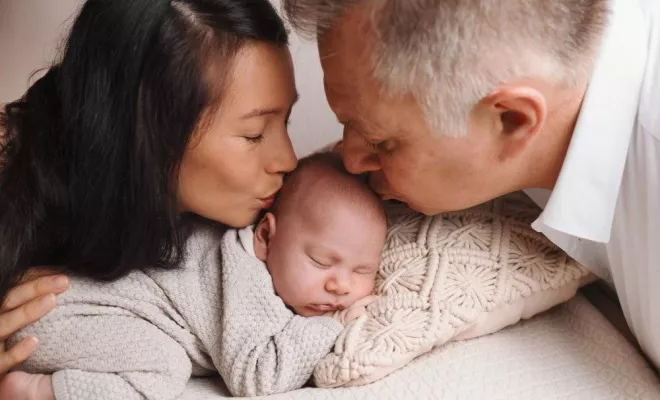 Séance photo bébé en famille à Besançon, Besançon, TAILS PHOTOGRAPHIE