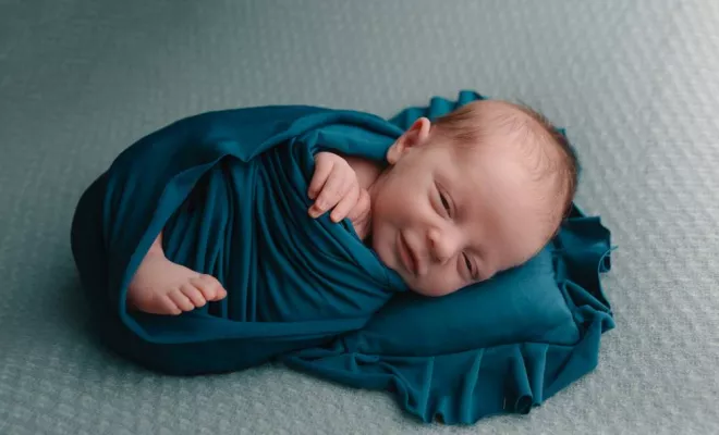 Séance photo bébé garçon en studio à Besançon, Besançon, TAILS PHOTOGRAPHIE