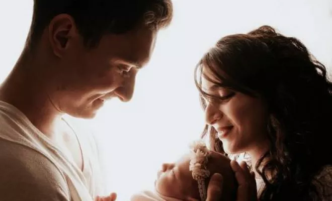 Séance photo naissance en famille à Besançon, Besançon, TAILS PHOTOGRAPHIE