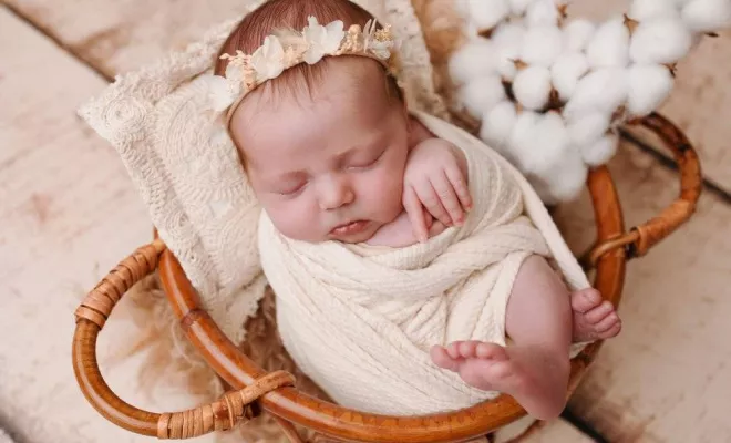 Séance photo naissance fille à Besançon, Besançon, TAILS PHOTOGRAPHIE