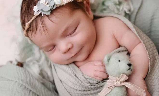 Séance photo naissance fleuri à Besançon, Besançon, TAILS PHOTOGRAPHIE