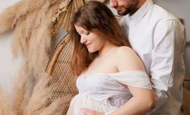 Shooting grossesse bohème en studio à Besançon, Besançon, TAILS PHOTOGRAPHIE