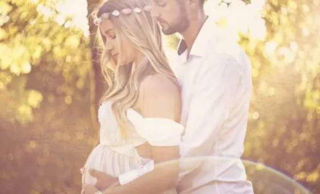 Shooting grossesse couple en Franche Comté, Besançon, TAILS PHOTOGRAPHIE