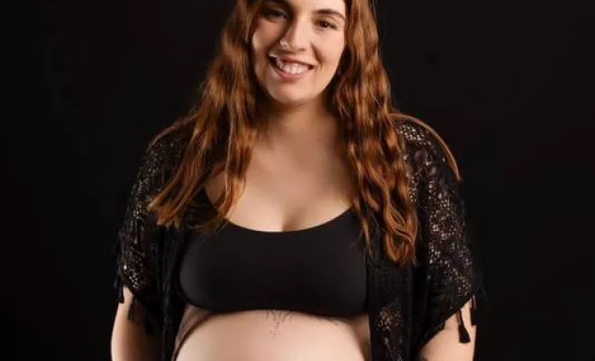 Shooting grossesse en couple à Besançon, Besançon, TAILS PHOTOGRAPHIE