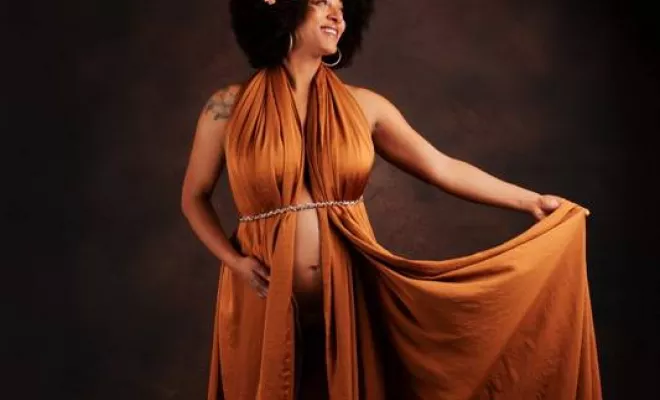 Shooting grossesse en studio à Besançon, Besançon, TAILS PHOTOGRAPHIE