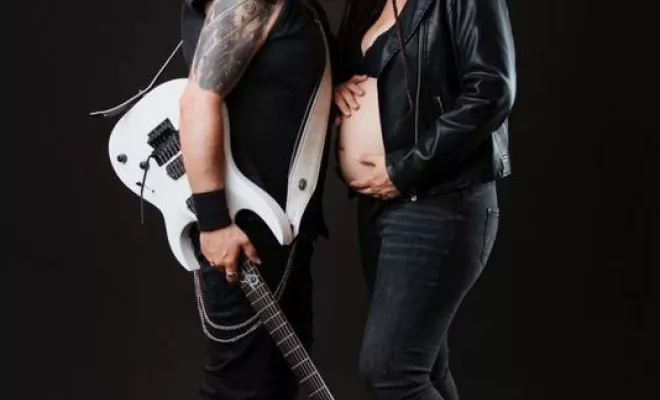 Shooting grossesse rock à Besançon, Besançon, TAILS PHOTOGRAPHIE