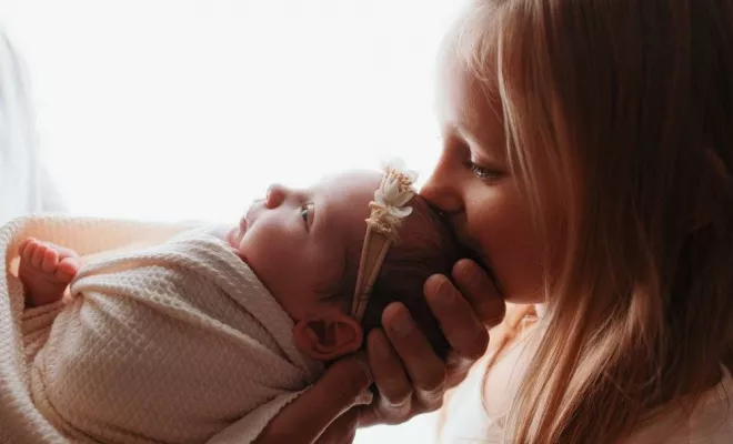 Shooting naissance en famille à Besançon, Besançon, TAILS PHOTOGRAPHIE