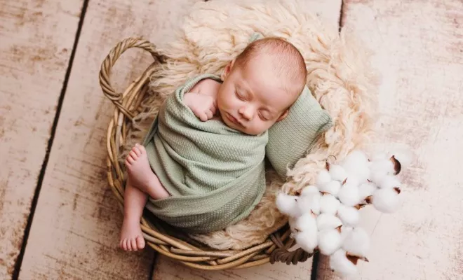 Shooting naissance en studio à Besançon, Besançon, TAILS PHOTOGRAPHIE