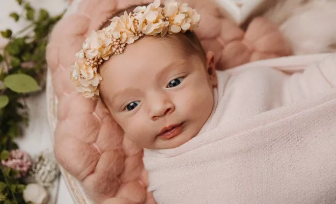 Shooting naissance en studio à Besançon, Besançon, TAILS PHOTOGRAPHIE