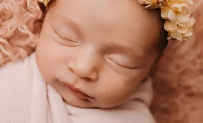 Shooting naissance en studio à Besançon, Besançon, TAILS PHOTOGRAPHIE