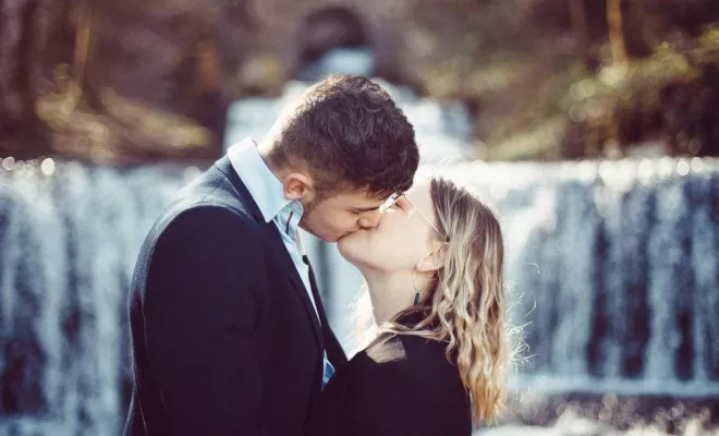 Shooting photo couple en pleine nature, Besançon, TAILS PHOTOGRAPHIE