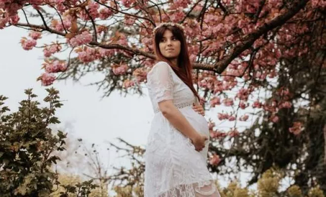 Shooting photo grossesse bohème à Besançon, Besançon, TAILS PHOTOGRAPHIE