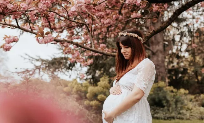 Shooting photo grossesse bohème à Besançon, Besançon, TAILS PHOTOGRAPHIE