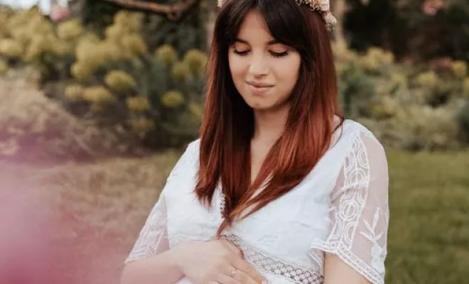 Shooting photo grossesse bohème à Besançon, Besançon, TAILS PHOTOGRAPHIE