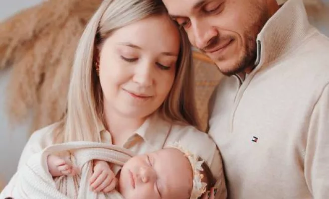 Shooting photo naissance en famille à Besançon, Besançon, TAILS PHOTOGRAPHIE