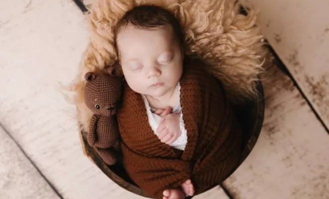 Shooting photo naissance en famille à Besançon, Besançon, TAILS PHOTOGRAPHIE