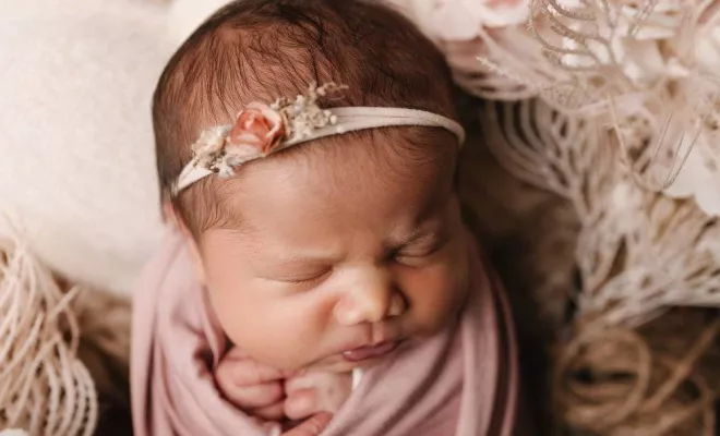 Shooting photo naissance en studio à Besançon, Besançon, TAILS PHOTOGRAPHIE