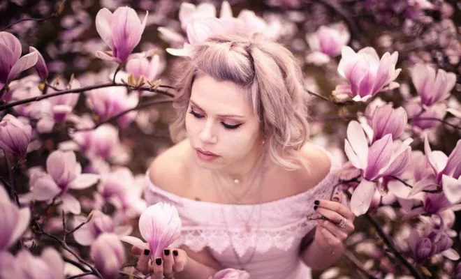 Shooting portrait femme fleurie, Besançon, TAILS PHOTOGRAPHIE