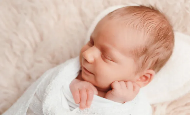 Séance photo nouveau né en studio en Franche-Comté