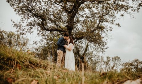 Photographe professionnelle séance photo couple à Besançon 