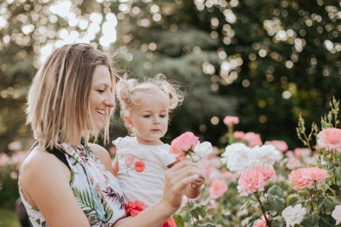 Photographe professionnelle shooting famille à Besançon