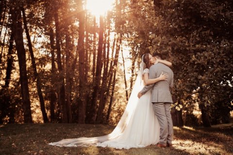 Photographe professionnelle mariage au Moulin de la Mangue près de Besançon