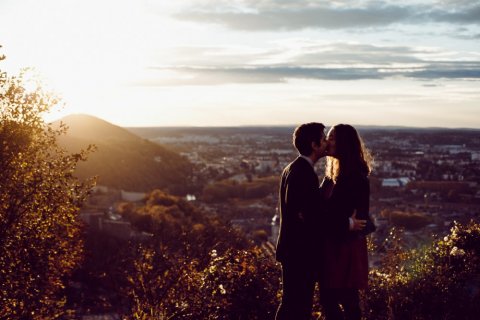 Séance photo couple avec une photographe professionnelle à Besançon