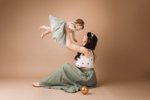 Photographe pour Shooting Mère & Fille en Studio à Besançon