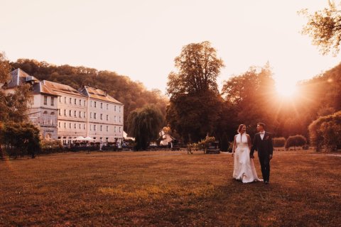 Photographe de mariage professionnelle Mariage au Domaine des bains de Guillon à Guillon-les-Bains