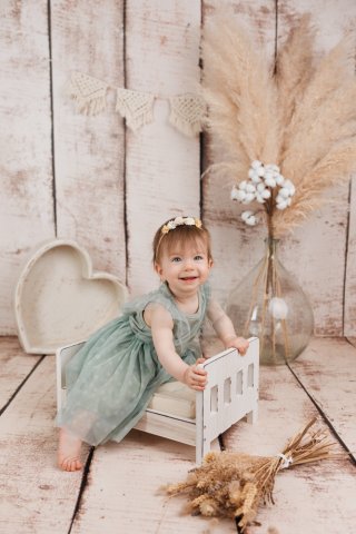 Photographe bébé 1 an en studio à Besançon
