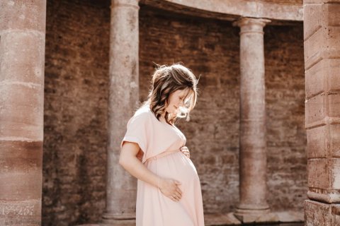 Photographe pour séance photo grossesse à Besançon